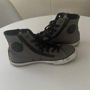Converse All-Star Leather Sneakers Chuck Taylor High-Top Grey Size 3 Youth